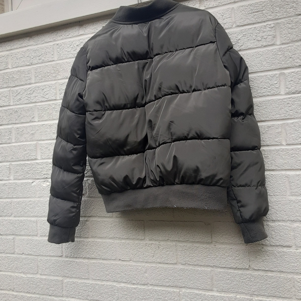 Forever 21 Womens  Bomber Jacket Medium - Picture 3 of 7